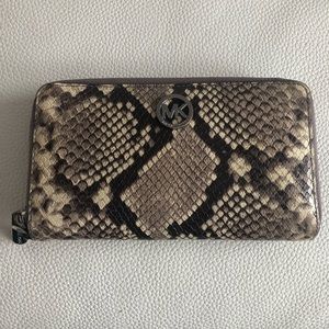 Michael Kors Snake Skin Wallet